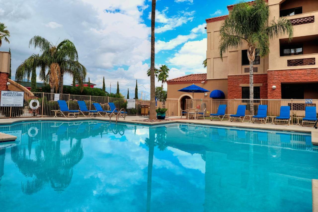 Hilton Vacation Club Varsity Club Tucson Exterior foto